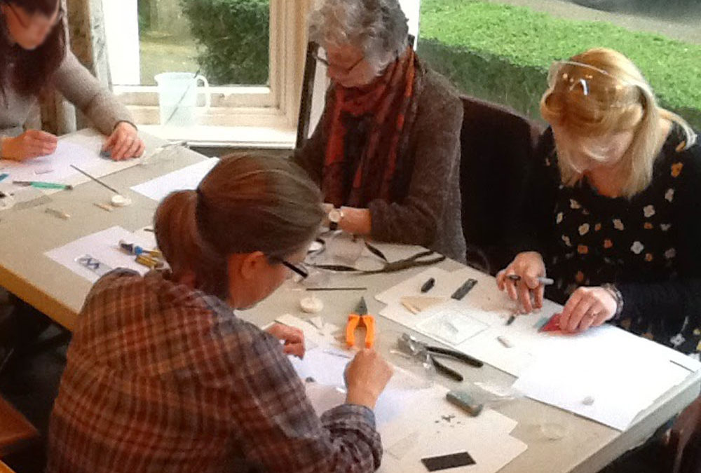Making glass tiles and coasters